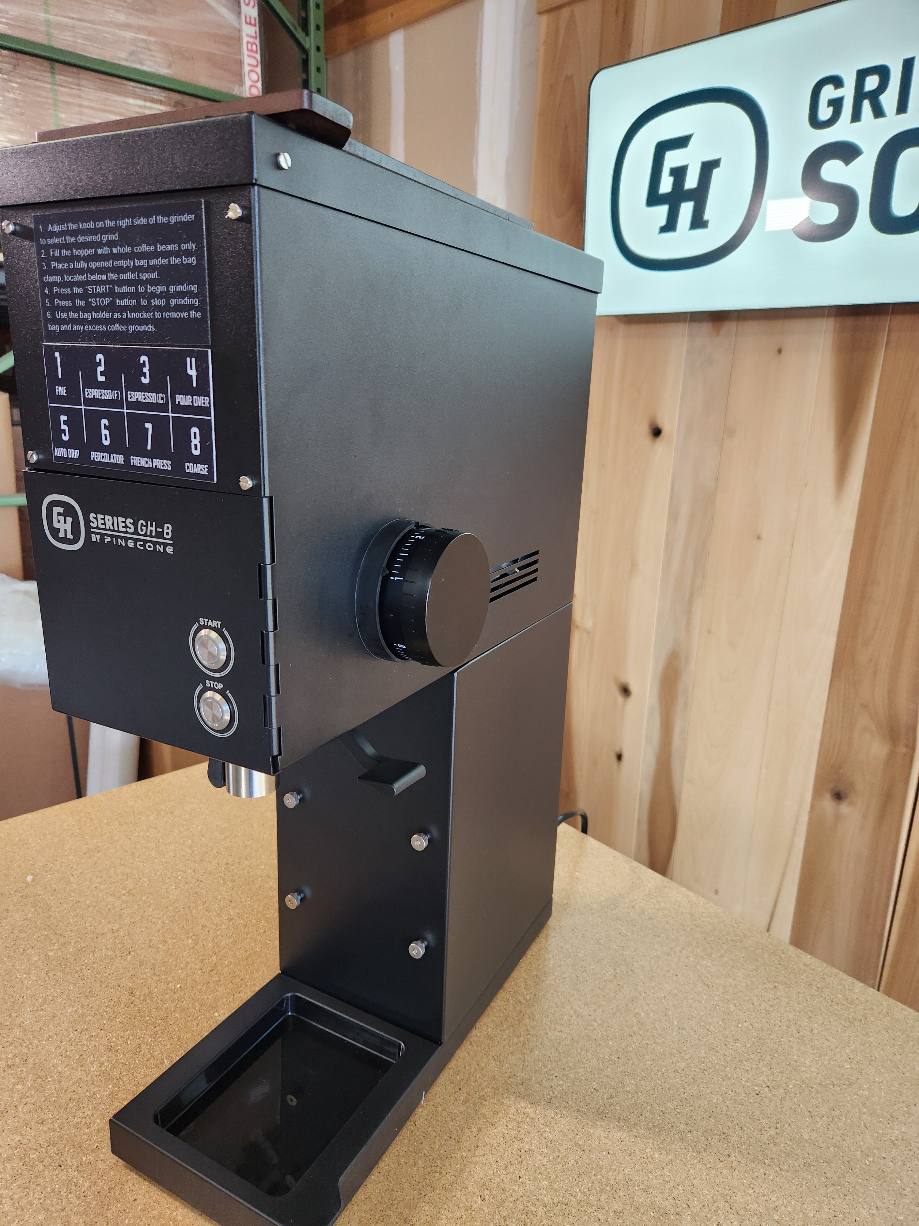 Pinecone GH-B Bulk Coffee Grinder Black DEMO