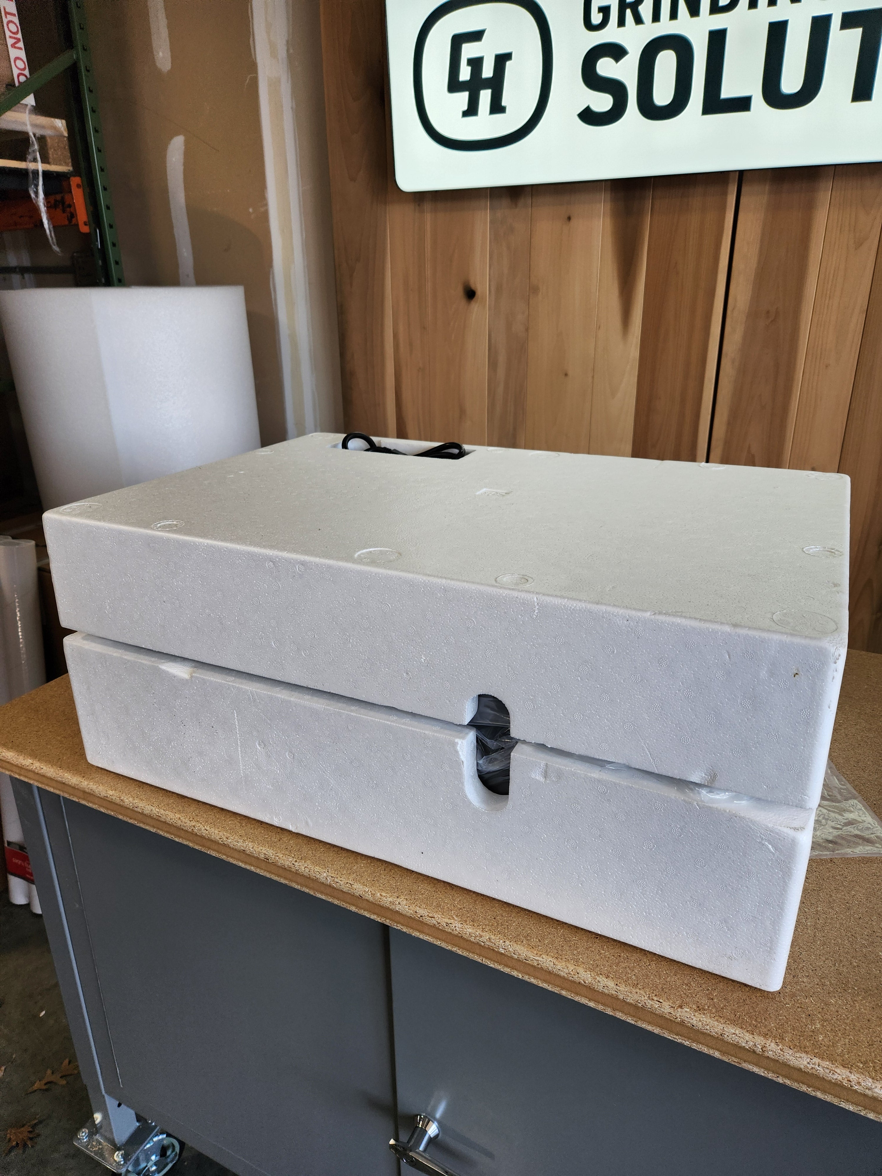 Pinecone GH-B Bulk Coffee Grinder Black DEMO