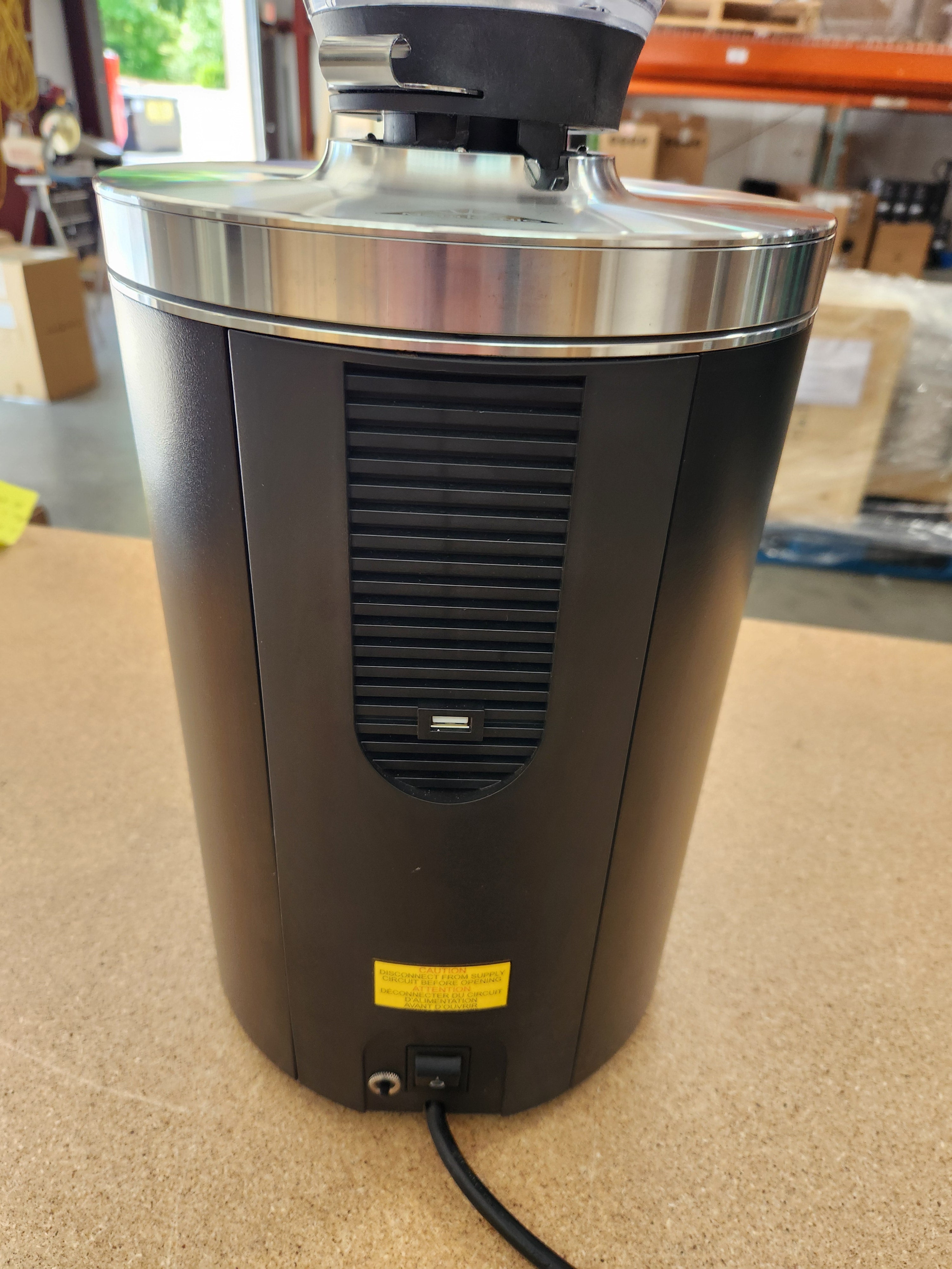 E80W GbS Grind-by-Sync in black DEMO 947513