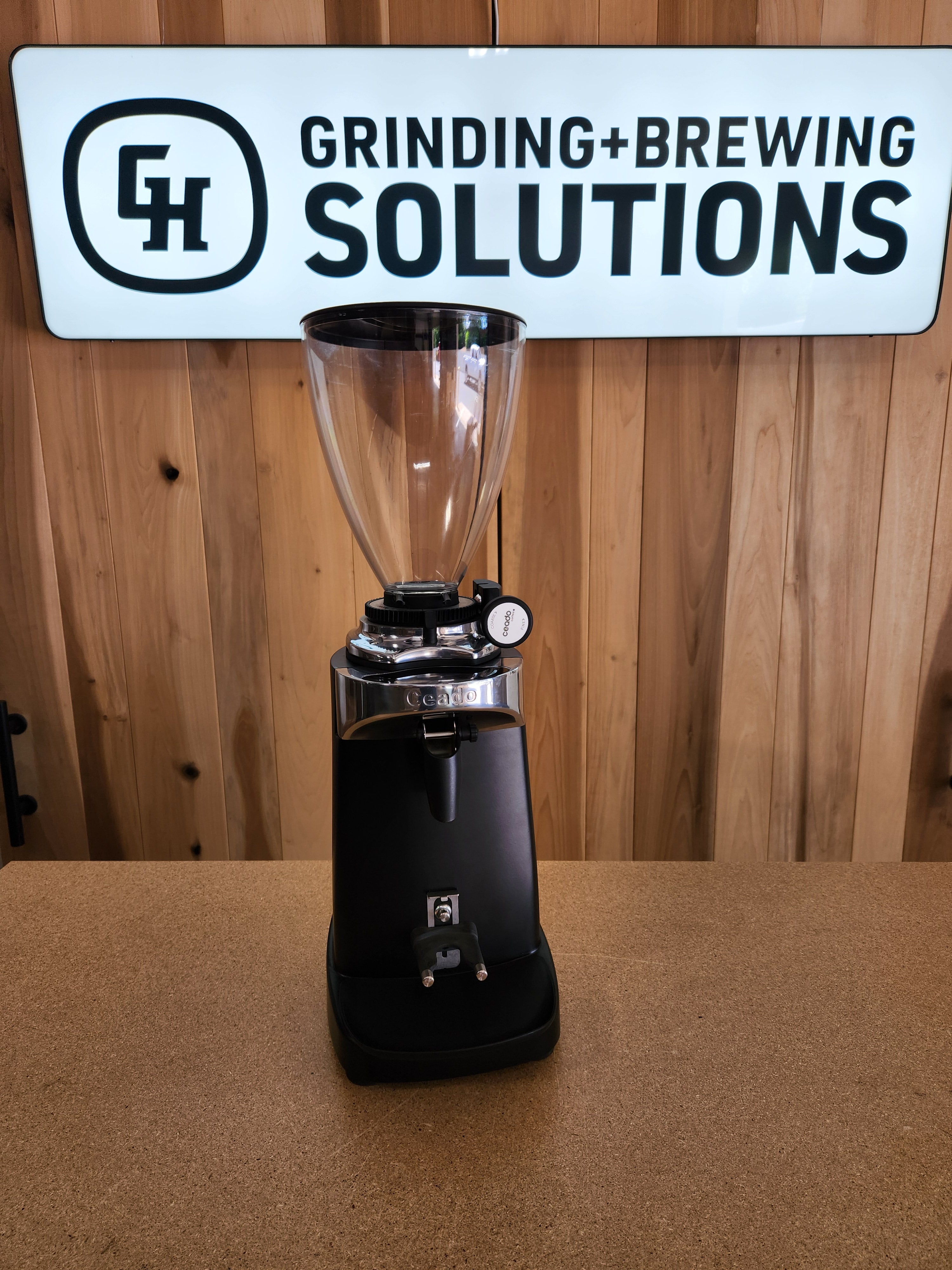 Ceado E37T Espresso Grinder in black DEMO AHG475013