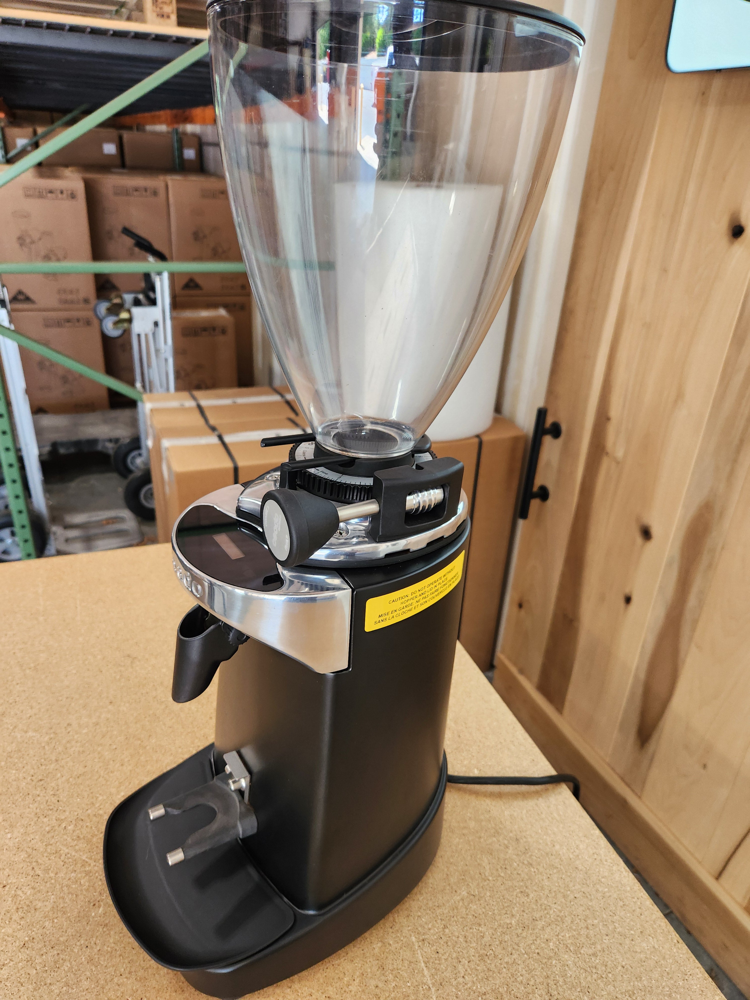 Ceado E37T Espresso Grinder in black DEMO AHG475013