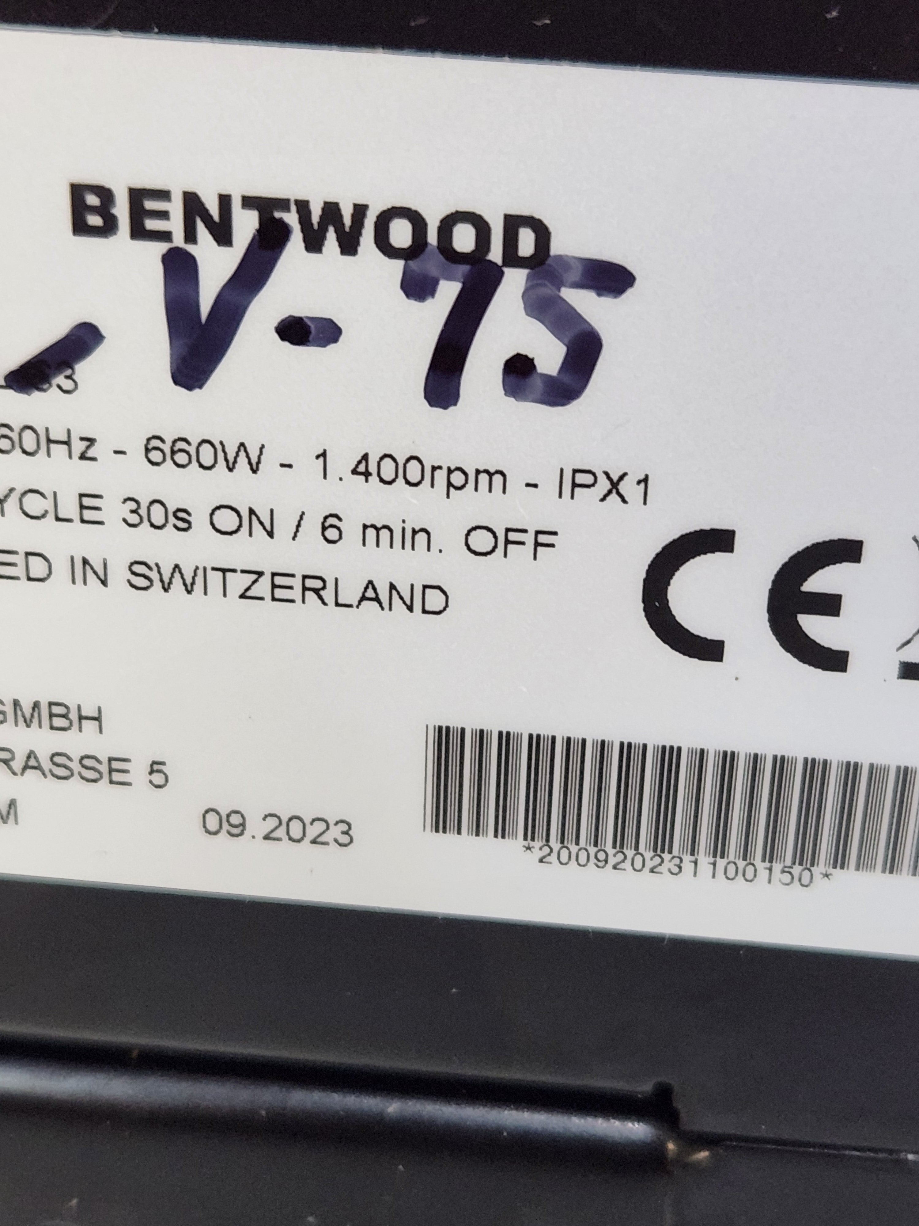 Bentwood Vertical 75 Black DEMO 100150
