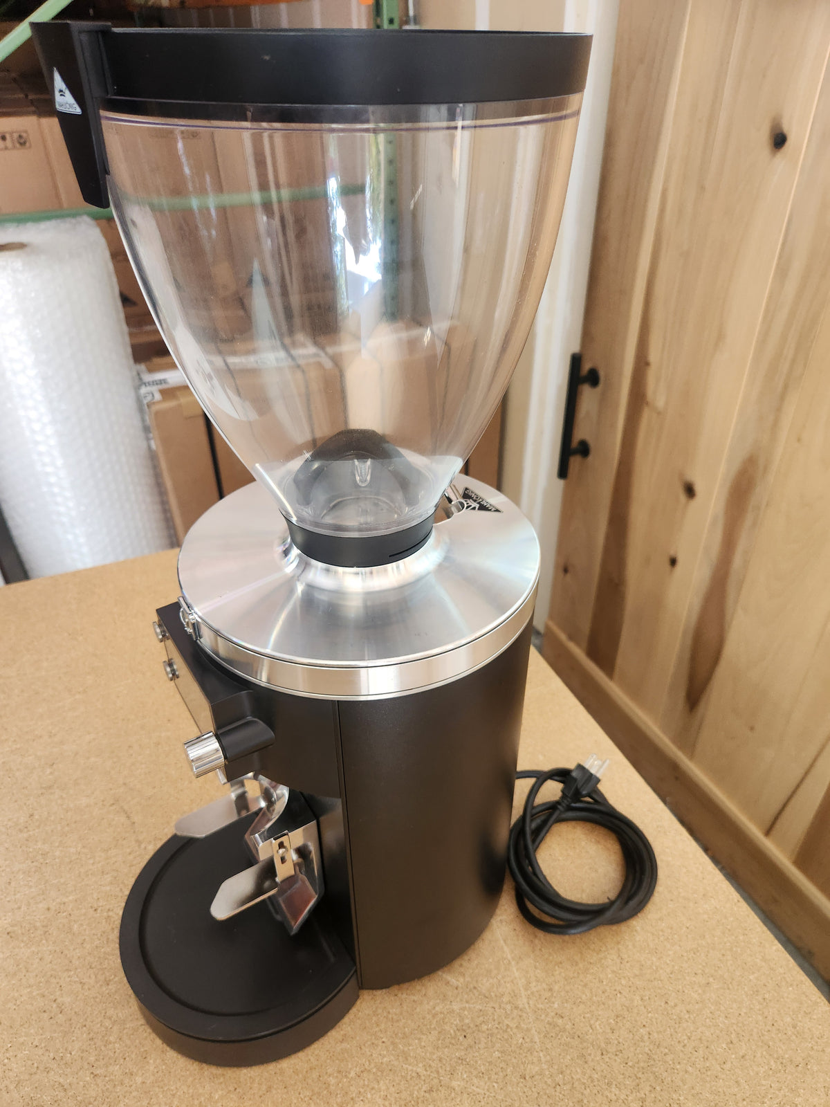 E80W GbS Grind-by-Sync in black DEMO 823530