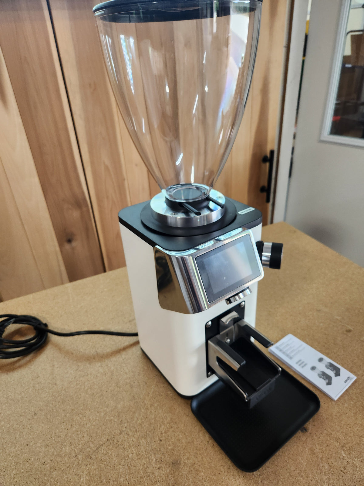 Ceado REV Steel Espresso Grinder with WAM White DEMO DHD205007